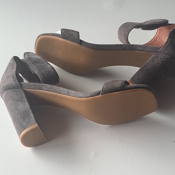 Jeffrey Campbell Holvey Suede Sandal Heel Size 8 - Picture 5 of 8